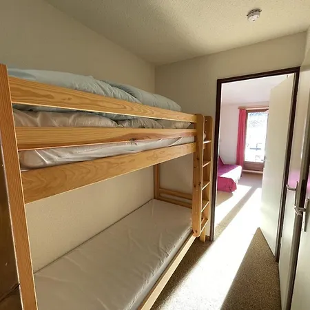 T2 Au Pied Des Pistes Avec Balcon Et Commodites Appartement Laveissière