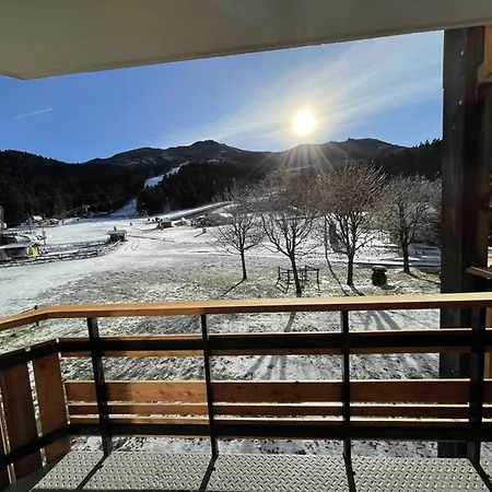 T2 Au Pied Des Pistes Avec Balcon Et Commodites - Fr-1-787-85 דירה *